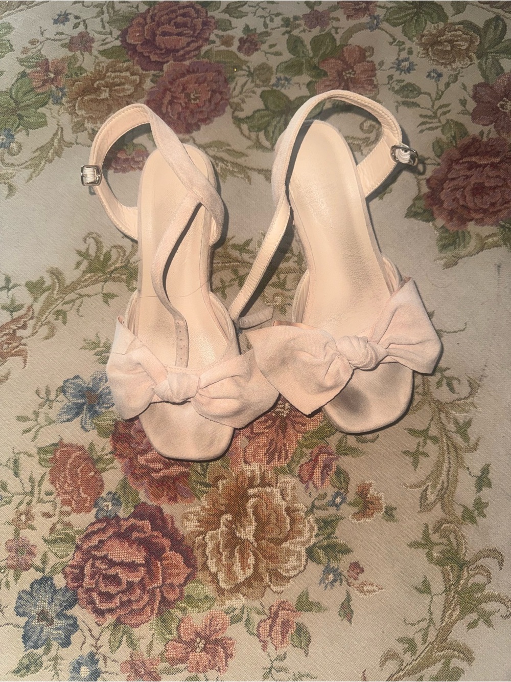 Women’s Bow-Accent Slingback Sandals in Blush Pink